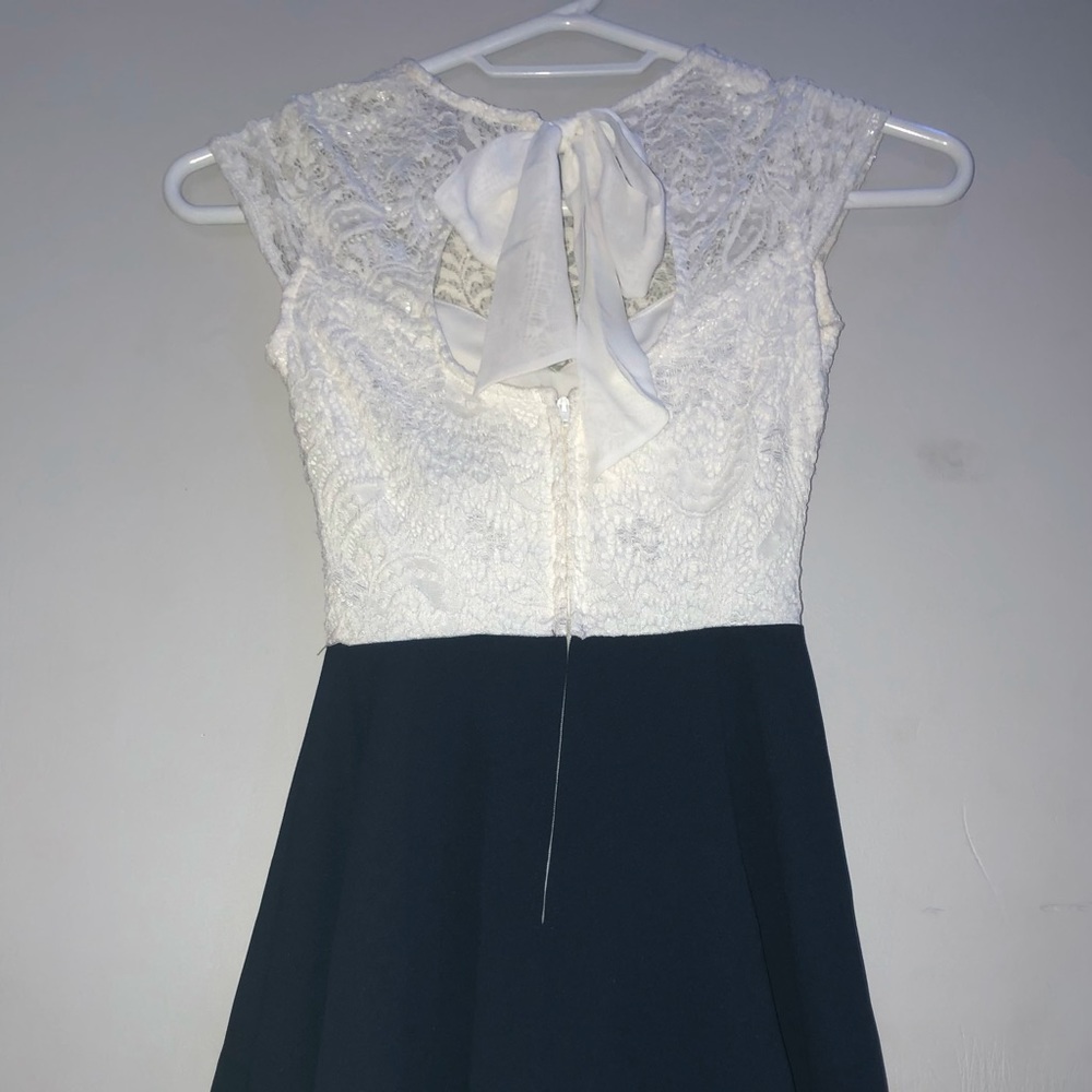 B darlin bowback color blocked dress size 1/2